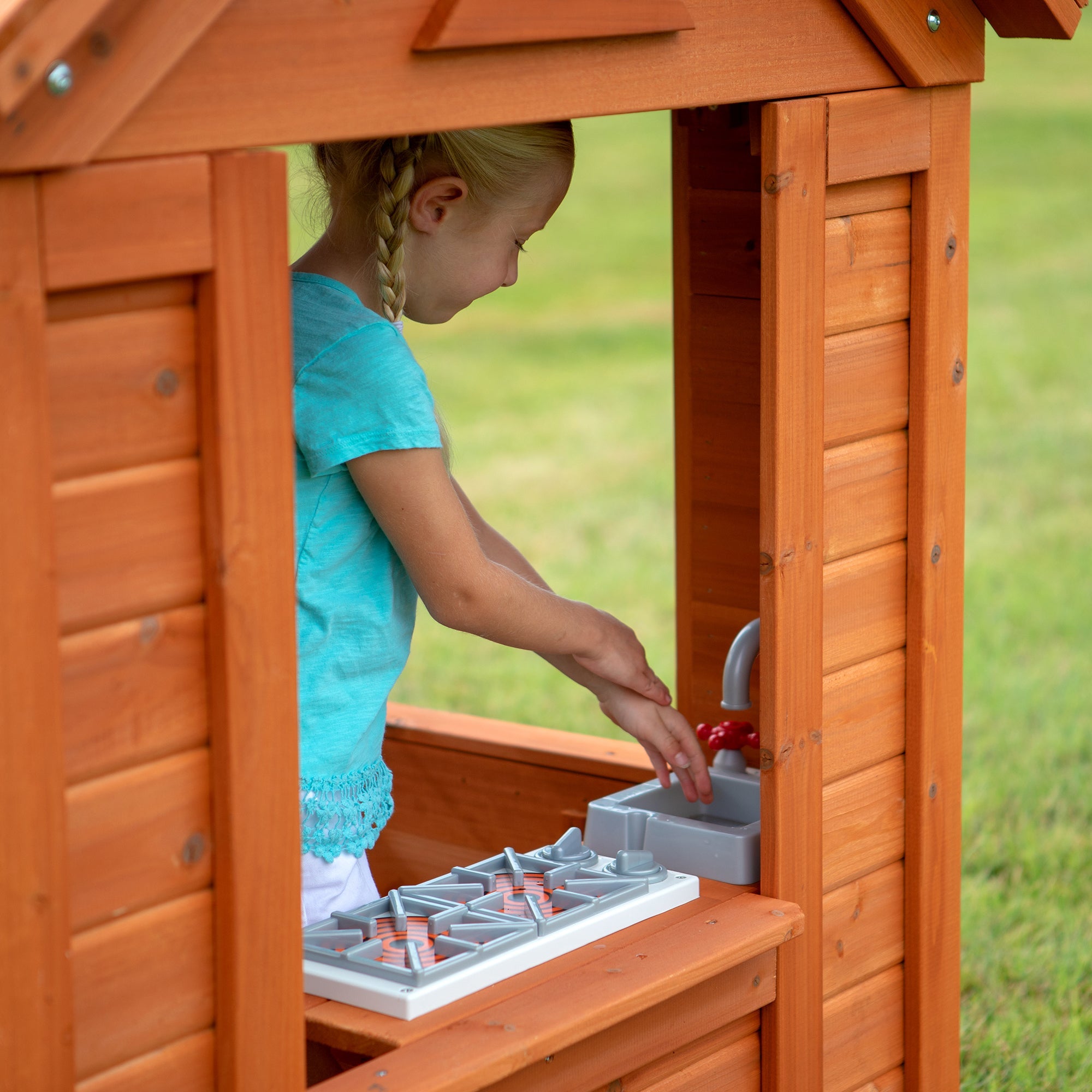 play kitchen